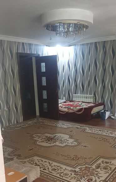 yevlax ev elanlari: 100 manat kirayə ev 1 nəfər üçün ancaq oğlanlar üçün