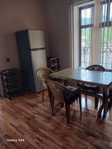 Həyət evləri və villaların satışı: 3 otaqlı, 115 kv. m, Orta təmir — 6