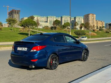 kreditlə maşınlar: Hyundai Accent: 1.6 l | 2015 il Sedan