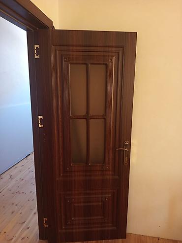 5 ədəd otaq qapısı satılır. 5 Ədəd Qapı satlir 85*205📍1 ededi 60 azn