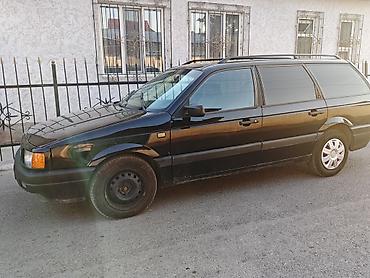 осень весна: Volkswagen Passat Variant: 1992 г., Универсал — 4