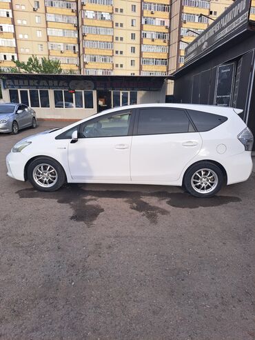 минивен тойота: Toyota Prius: 2013 г., 1.8 л, Автомат, Гибрид, Минивэн