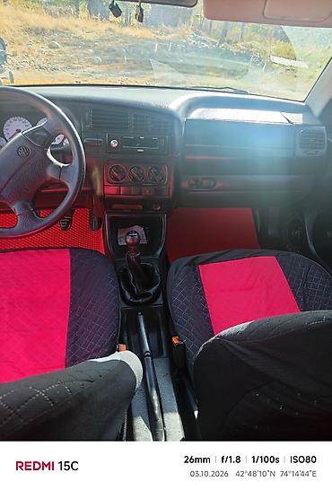 Volkswagen Golf Variant: 1995 г., 1.8 л, Механика, Бензин, Универсал