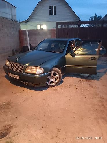 imax b6: Mercedes-Benz C-Class: 1994 г., 1.8 л, Механика, Бензин, Седан — 1