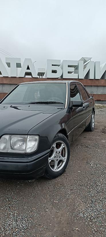 Mercedes-Benz: Mercedes-Benz W124: 1993 г., 2.2 л, Механика, Бензин, Седан — 2