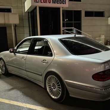 купить мерседес до 5000 долларов: Mercedes-Benz E-Class: 2002 г., 2.8 л, Автомат, Газ, Седан