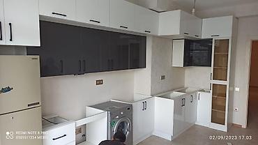 Sifarişlə mətbəx mebeli: Sifarişlə mətbəx dəsti, Özü çəkən petlələr, Mat laminat, Kredit yoxdur, Pulsuz çatdırılma, Rayonlara çatdırılma — 25