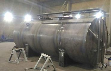 Другое оборудование для бизнеса: БензаКолонки для АЗС все виды есть новый б/у тоже есть ёмкость тоже — 19