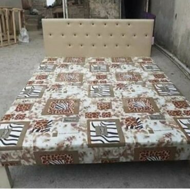 Çarpayılar: Kravat Təzə hazırları var Çatdırılma münasib qiymətə Bir nəfərlik — 12