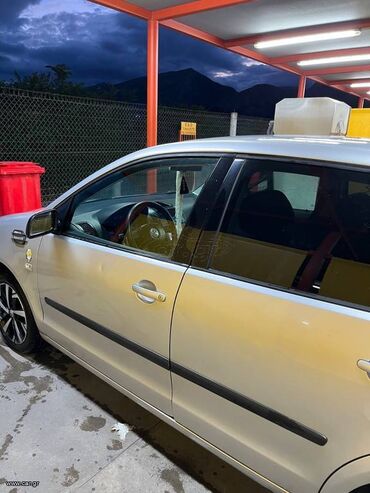 Volkswagen: Volkswagen Polo: 1.4 l. | 2004 έ. Χάτσμπακ — 8