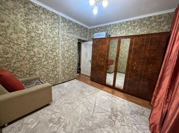 аренда квартир жибек жолу: 2 бөлмө, 48 кв. м, 105-серия, 4 кабат, Косметикалык ремонт