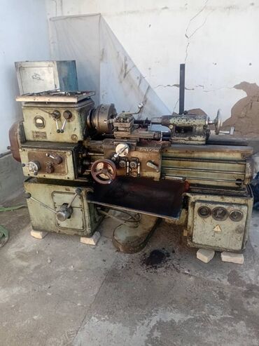 Токарные станки: Токарный станок без ЧПУ, 1А616 — 3