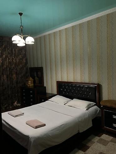 Посуточная аренда квартир: 2 комнаты, Постельное белье, Душевая кабина, Кондиционер — 3