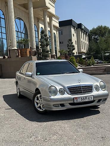 Mercedes-Benz E-Class: 2000 г., 3.2 л, Автомат, Бензин, Седан