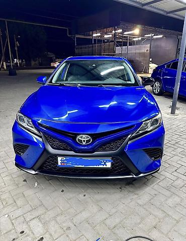 калпаки на камри: Toyota Camry (XV70, 8-е поколение) Комплект: 2 накладки В комплекте — 2