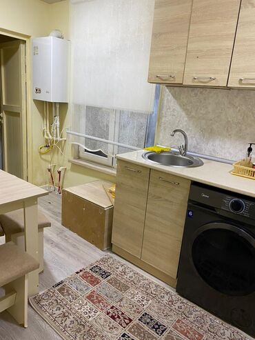 Günlük kirayə mənzillər: 1 otaqlı — 10