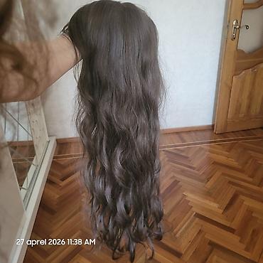 Təbii saçlar, pariklər: Parik, Süni, Yeni — 4