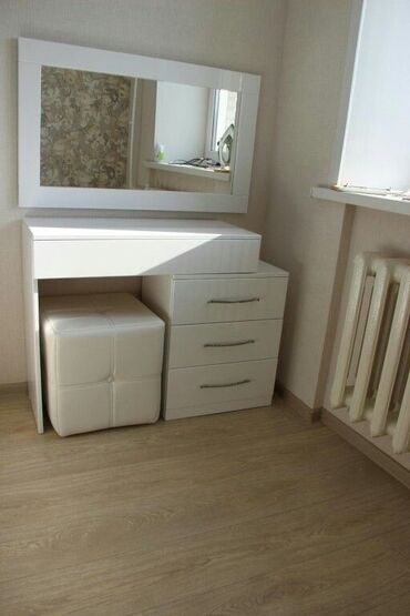 Sifarişlə yazı masaları: Dördbucaq masa, Stulsuz, Polkalı, Siyirməli, Türkiyə, Mat laminat — 11