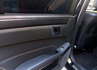 Mercedes-Benz: Mercedes-Benz E-Class sedan - Korpus: Qara rəng, aerodinamik kuzov — 12