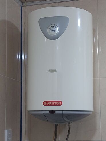 ariston ikinci əl: Ariston