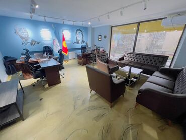 бокс для малярки: Сдаю Офис, 320 м², В жилом комплексе, 1 линия, С отдельной кухней, С отдельным входом