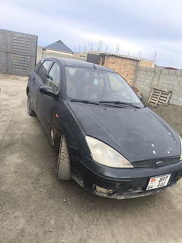 Ford: Ford Focus: 2002 г., Механика, Бензин, Хэтчбэк — 5