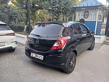 bmw m5: Opel Corsa: 2010 г., Механика, Хэтчбэк — 3