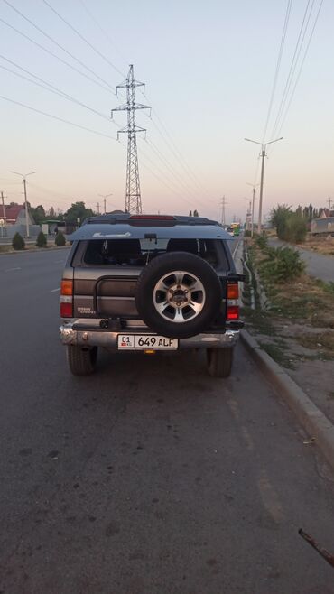 запчасти на ниссан террано: Nissan Terrano: 1994 г., 3 л, Автомат, Бензин, Кроссовер