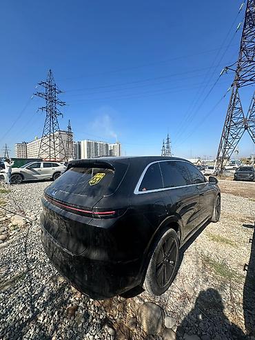 Lixiang: Lixiang L6: 2024 г. — 7