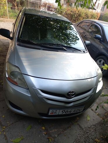 тайота марк 1: Toyota Yaris: 2007 г., 1.6 л, Автомат, Бензин, Седан