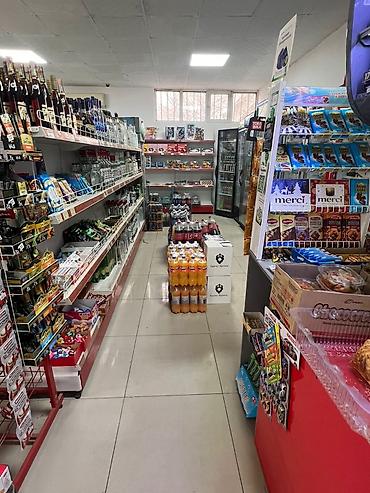 бутики сдаю: Магазин, Отдельностоящий магазин, 130 м² Действующий, С оборудованием, С ремонтом, Water сommunications, Electricity сommunications, Отдельный вход, 1 линия, Комната для персонала — 8