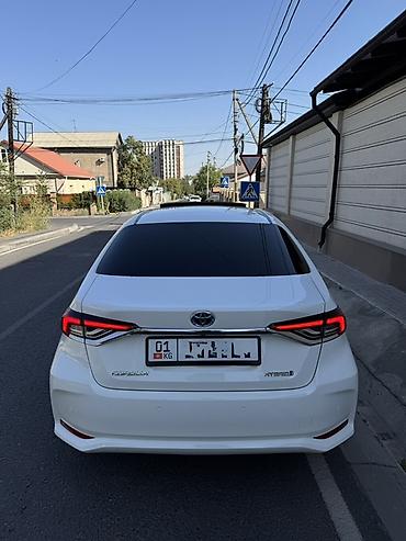 3zz fe: Toyota Corolla: 2022 г., 1.8 л, Гибрид, Седан — 10
