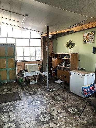 Продажа коттеджей и домов: Продается дом! Со всеми удобствами! Участок 8 сот. В доме 3 ком. Кухня at lalafo.kg — 3 Продажа коттеджей и домов: Продается дом! Со всеми удобствами! Участок 8 сот. В доме 3 ком. Кухня — 3