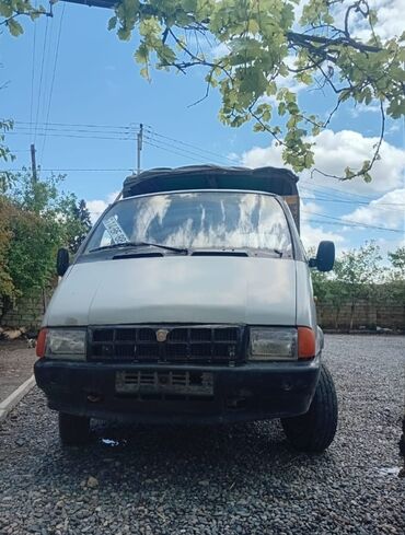 niva surətlər qutusu: GAZelle yük mikroavtobusu - IL 1999 / Benzin Sade / Qiymet 8400 / -