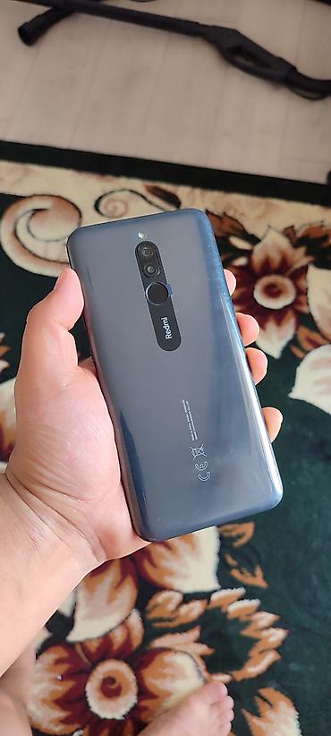 Техника и электроника: Redmi, Redmi 8, Б/у, 32 ГБ, цвет - Черный, 2 SIM — 8