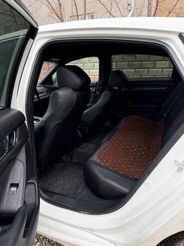 Honda: Honda Accord: 2021 г., 1.5 л, Вариатор, Бензин, Седан — 4