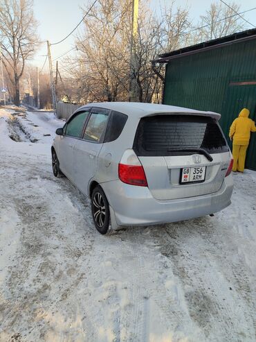 Honda: Honda Fit: 2002 г., 1.3 л, Вариатор, Бензин, Хэтчбэк