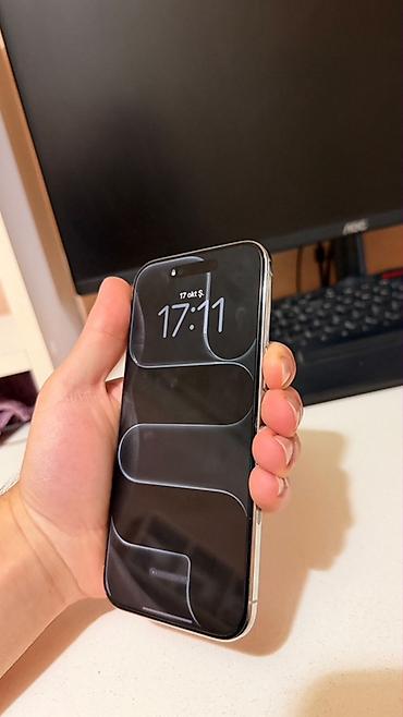 corn iphone: IPhone Air, 256 GB, White Titanium, Face ID — 2