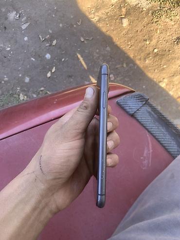 Apple iPhone: IPhone 11, черный - Память: 128 акб 65 типичная версия для модели; — 3