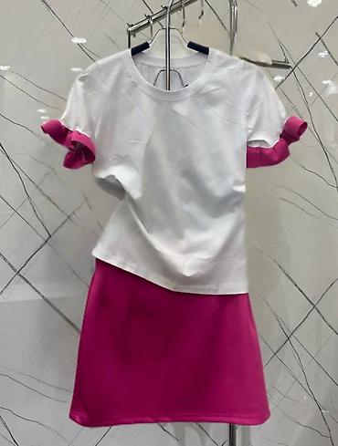 Kompleti: Damski komplet – kratka majica i mini suknja Opis: - Elegantni letnji — 7