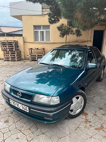 volkswagen polo 1: Opel Vectra: 1.8 л | 1995 г. 700000 км Седан — 2