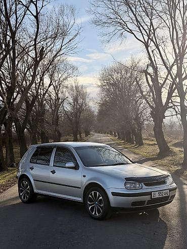 споллеры: Volkswagen Golf: 2000 г., 1.6 л, Механика, Бензин, Хэтчбэк — 2