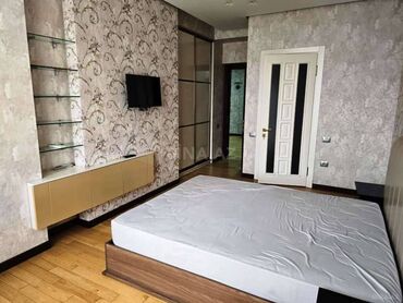 Uzunmüddətli kirayə mənzillər: Nəsimi Rayonu 28 May Metrosu Fərəh Mtk 4 otaq. Mərtəbə - 22/15 Otaq — 7