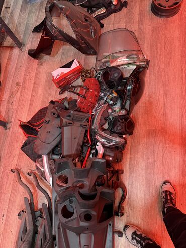 Скутеры: В НАЛИЧИИ!!!! 	•	Карпук (работа) 	•	Вариатор 	•	Кольца 	•	Ось — 4