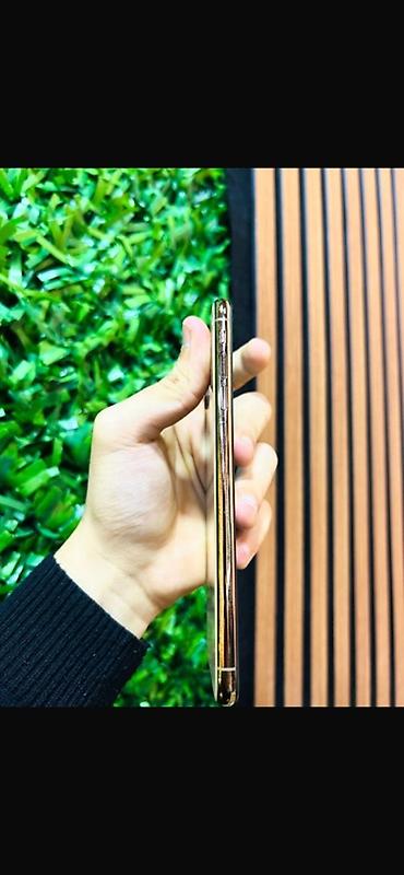 ipad pro 2022: IPhone Xs Max, Qızılı, Face ID — 4