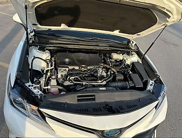 prius 2005: Toyota Camry: 2019 г., 2.5 л, Вариатор, Гибрид, Седан — 10