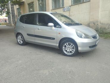 авто в рассрочку без банка без первоначального взноса в бишкеке: Honda Jazz: 2002 г., 1.4 л, Механика, Бензин, Хетчбек