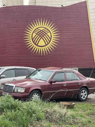 Mercedes-Benz: Mercedes-Benz W124: 1990 г., 2.3 л, Механика, Бензин, Седан