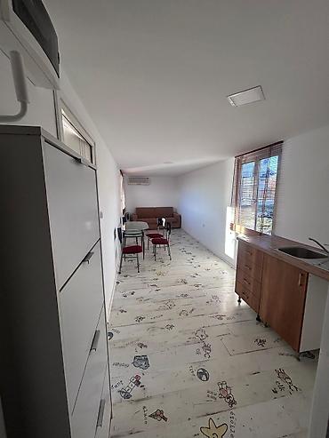 Kancelarija: Stambeni/kancelarijski kontejner – izolovan, dimenzije L 10,30 m x W — 12