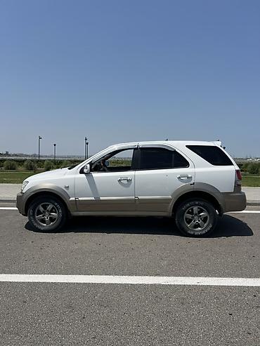 Kia: Kia Sorento: 2.5 l | 2005 il Ofrouder/SUV — 6